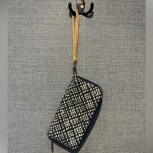 Navy and Cream Geometric Wristlet